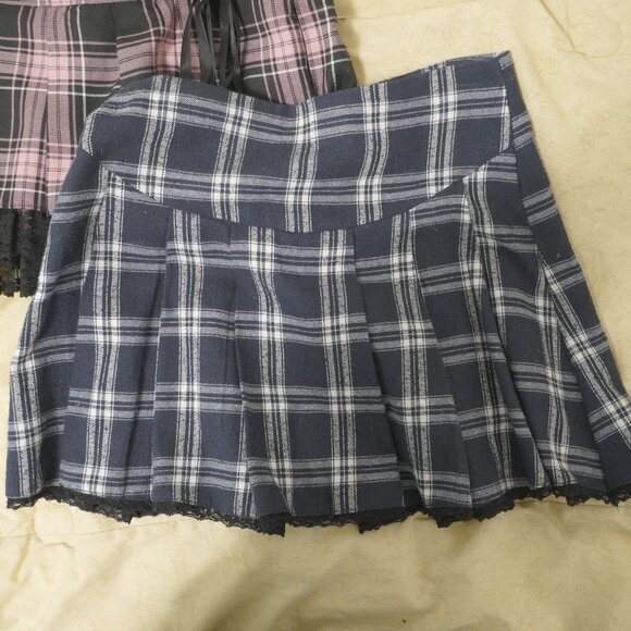 Bundle Set of 2 Dollskill Widow and Current Mood Skirts - Picture 2 of 4